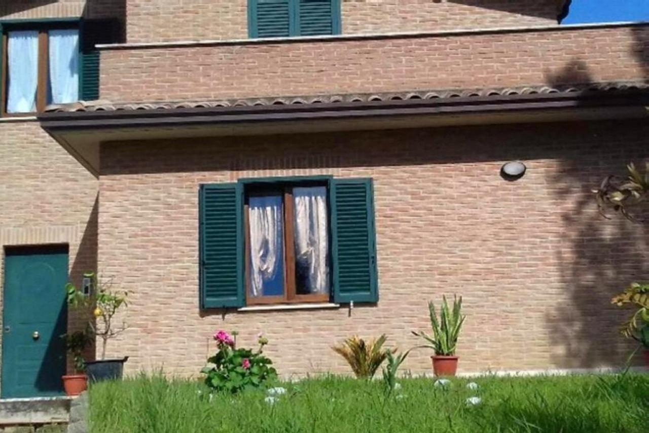 Appartamento Mediano In Villetta 3 Livelli - Perugia, Olmo Costa D'Argento Exterior photo